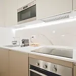 아파트 Velaria Living 바리